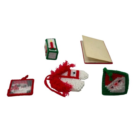 Vintage Handmade Plastic Canvas Christmas Ornaments & Card Set Lot of 5 - Picture 4 of 12
